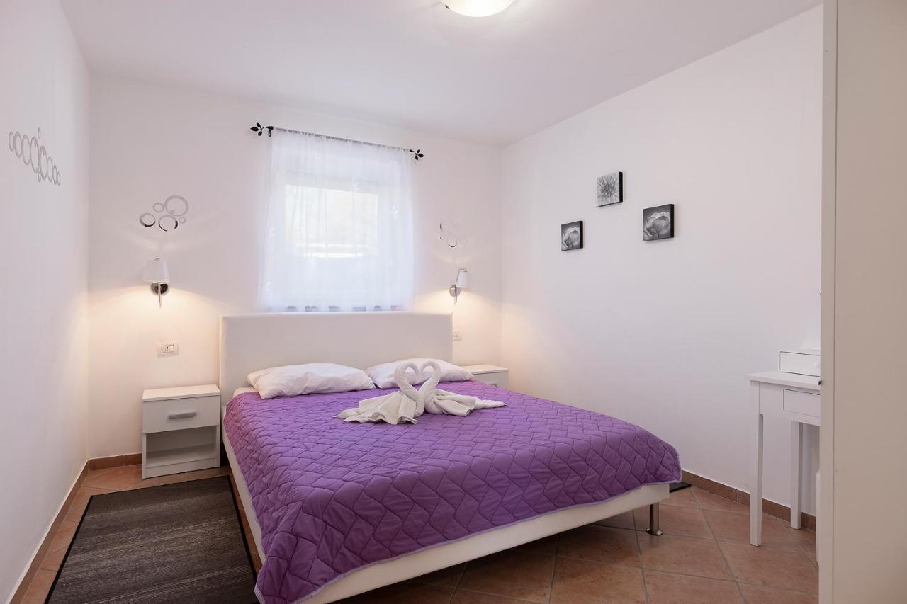 Villa Suhalj Medulin Buitenkant foto